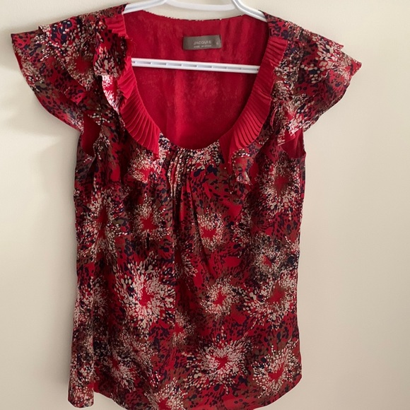 $5 DONATING FRIDAY —- Red blouse medium size 6 tshirt chiffon Jacqui e - Picture 1 of 1